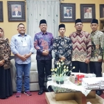 Para petinggi KPU saat mendatangi Kantor DPRD Kabupaten Pasuruan pada Kamis (16/6/2022).