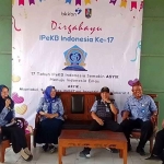 Momen IPeKB Tuban saat merayakan HUT ke-17 yang diselenggarakan di Pantai Mangrove Center, Kecamatan Jenu.