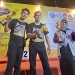 Tim SDI Roushon Fikr Jombang peraih juara dalam ajang Marching Band Piala Raja Hamengku Buwono X di Jogjakarta.