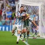 Gol Lionel Messi dan Julian Alvarez membawa Argentina lolos ke final Piala Dunia 2022. 