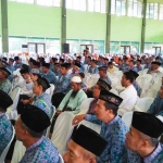 Jamaah haji Jombang saat masih mengikuti manasik di Kabupaten Jombang beberapa waktu lalu. foto: ROMZA/ BANGSAONLINE