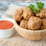 Resep Bakso Goreng Tanpa Tepung, Ide Camilan Rumahan. Foto: Ist