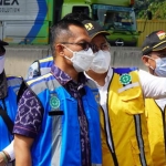 Sekretaris BPJT Kementerian PUPR Triono Junoasmono saat meninjau posko penyekatan di Tol Trans Jawa.