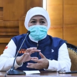 Gubernur Jawa Timur, Khofifah Indar Parawansa memberi keterangan terkait penanganan Covid-19 di Gedung Negara Grahadi. foto: ist.