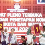 Paslon peserta Pilwali Kediri usai mendapat nomor urut hasil pengundian KPU Kota Kediri (dok. Ist)