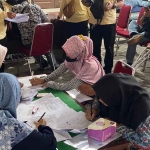 Penyaluran bantuan untuk penyandang disabilitas di Kota Mojokerto.