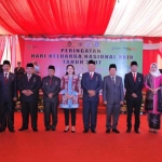 Bupati Tantri bersama 10 Kepala Daerah menerima penghargaan dari Menteri Puan.