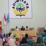 Dinas Pendidikan Kota Kediri saat menggelar Diskusi Pendidikan dengan menghadirkan Guru BK. Foto: Ist.