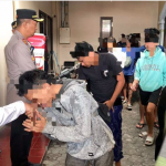 Puluhan remaja yang diamankan oleh polisi di Lumajang (dok. Ist)