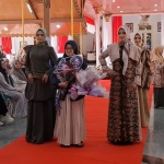 Batik khas madura bertema kerajaan yang dipamerkan Fiky Aisha Fashion Design