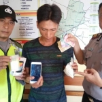 Bandar pil dobel L tersebut bernama Eko Wahyudi alias Kunting yang ditangkap polisi.