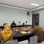 Komisi 1 DPRD Tuban saat kordinasi dengan Dinas PUPR-PRKP Tuban terkait pengerjaan proyek (dok. Ist)