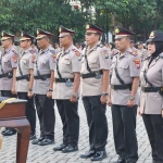 Upacara sertijab lima kapolsek di wilayah hukum Polresta Sidoarjo.