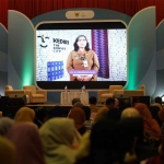 Pj Wali Kota Kediri, Zanariah, saat memberi sambutan secara virtual. Foto: Ist