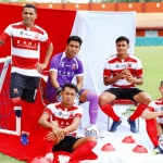 Inilah jersey home, away, dan third terbaru Madura United FC dalam menghadapi Liga 1 Indonesia musim 2022-2023.