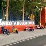 Taman Hutan Kota Pulorejo makin ikonik dan instagramable. 