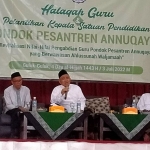 Prof Dr KH Asep Saifuddin Chalim, MA (tengah) saat ceramah pendidikan di Pondok Pesantren An-Nuqoyyah Guluk-Guluk Sumenep Madura, Ahad (3/7/2022). Foto: mma/bangsaonline.com