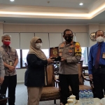 Pejabat Kantor Wilayah Direktorat Jenderal Pajak Jatim II menjalin kemitraan bersama Polresta Sidoarjo. (foto: ist)