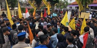 Ratusan Mahasiswa PMII Jember Gelar Aksi Turun Jalan Kembali Tuntut GTRA