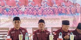 Relawan Kecam Aksi Satpol PP Sampang Bongkar Pasang Reklame Ganjar Pranowo