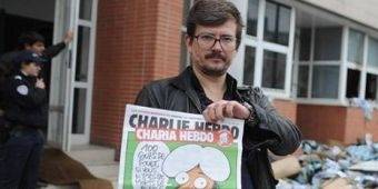 Usai Menggambar Nabi Muhammad, Kartunis Charlie Hebdo Menangis