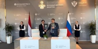 Menkumham Tanda Tangani MoU Kerja Sama di Bidang Hukum dengan Rusia