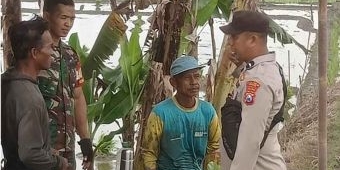 Maraknya Jebakan Tikus Listrik, Babinsa Dan Bhabinkamtibmas Bringin Ngawi Berikan Imbauan ke Petani