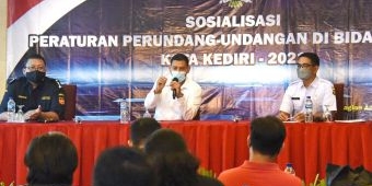Wali Kota Kediri Beri Arahan User dan Seller Vape untuk Gunakan Rokok Elektrik yang Legal