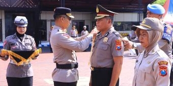 3 Anggota Polres Ngawi Dapat Kenaikan Pangkat