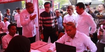 Menkumham Tinjau Pelayanan Eazy Intal dan Eazy Paspor Kanim Malang di Legal Expo Kemenkumham Jatim