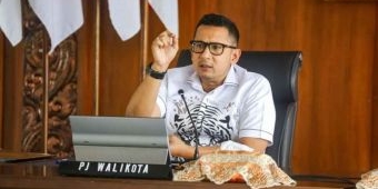 Pj Wali Kota Mojokerto Ajak Masyarakat Meriahkan HUT ke-79 RI
