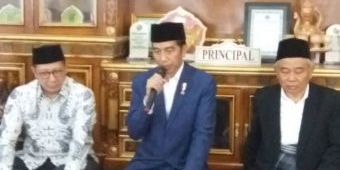 Kiai Asep Tolak Bantuan Presiden Jokowi Bangun Asrama Santri, Kenapa?