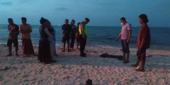 Nahas! Bayi Perempuan Ditemukan Tak Bernyawa di Tepi Pantai Pasir Putih Tuban