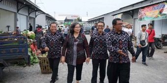 Pj Wali Kota Kediri Resmikan Pembangunan Pasar Grosir Ngronggo dan Launching Serbu Pasar