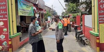 Tekan Penyebaran Covid-19, Muspika Kecamatan Gedeg Razia Masker Hingga ke Pelosok Desa