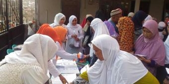 Warga Kurang Mampu di Kampung Muharto Antusias Sambut Bantuan Baznas Kota Malang