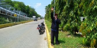 ​Protes Lelang, Warga Ring 1 Semen Holcim di Tuban Lakukan Demo Lanjutan