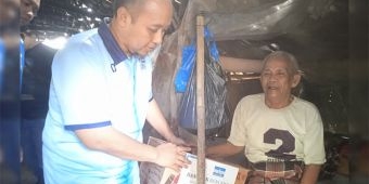Anggota DPR RI ini Salurkan Bantuan Sembako untuk Warga Terdampak Banjir di Lamongan