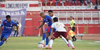 Dua Kali Berkandang di Stadion Soepriadi Kota Blitar, Arema FC Belum Raih Kemenangan