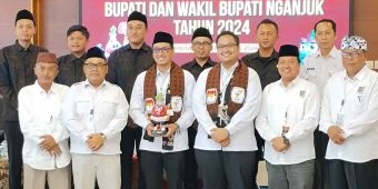 Gus ibin dan Mas Ausaf Daftar ke KPU Nganjuk