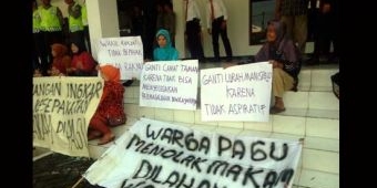 Warga Pagu Madiun Demo Menolak Rencana Pembangunan TPU