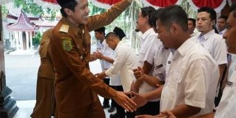 Wabup Trenggalek Lantik 238 Orang P3K di Pendopo Kabupaten