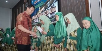 Polrestabes Surabaya Gelar Doa Bersama Anak Yatim Piatu