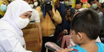 Sub PIN Polio Digelar Serentak, Gubernur Khofifah Minta Orang Tua Ajak Anak ke Pos Imunisasi