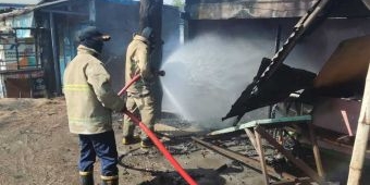 Gara-Gara Bakar Sampah, Warkop Ikut Ludes Dilalap Api