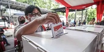 Mantan Ketua KPU Kabupaten Pasuruan Paparkan 5 Srikandi Potensial di Pilkada 2024