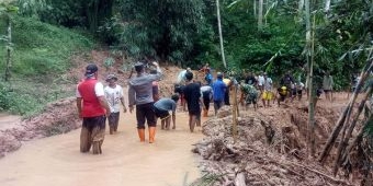 Satu Dusun di Ngawi Sempat Terisolir Akibat Longsor