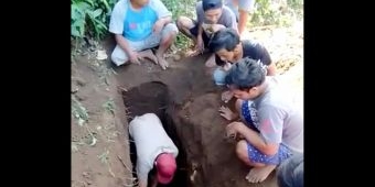 Tersinggung Gegara SMS, Makam Berusia 10 Tahun di Jember Terpaksa Dipindah