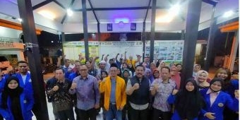 Buka KKN Unigres di Desa Sukorejo, Berikut Pesan Wakil Ketua DPRD Gresik