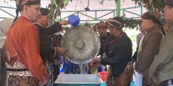 Jamasan Gong Kiai Pradah, Tradisi Pemkab Blitar Lestarikan Warisan Budaya Tak Benda 